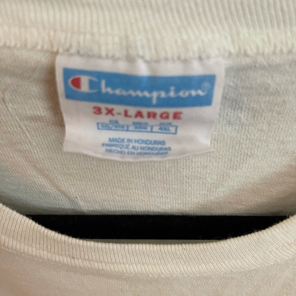 Men’s preowned Champion Shirt - Picture 3 of 4